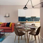 Appartement Bilocale Aleardi Milaan