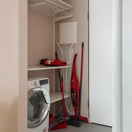 Bilocale Aleardi Apartman Milánó