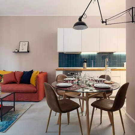 Apartment Bilocale Aleardi Milan